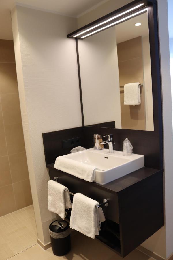 Einstein Hotel Am Roemerpark Andernach Eksteriør bilde