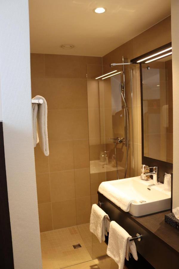 Einstein Hotel Am Roemerpark Andernach Eksteriør bilde
